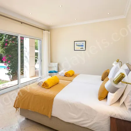 Eden Villa